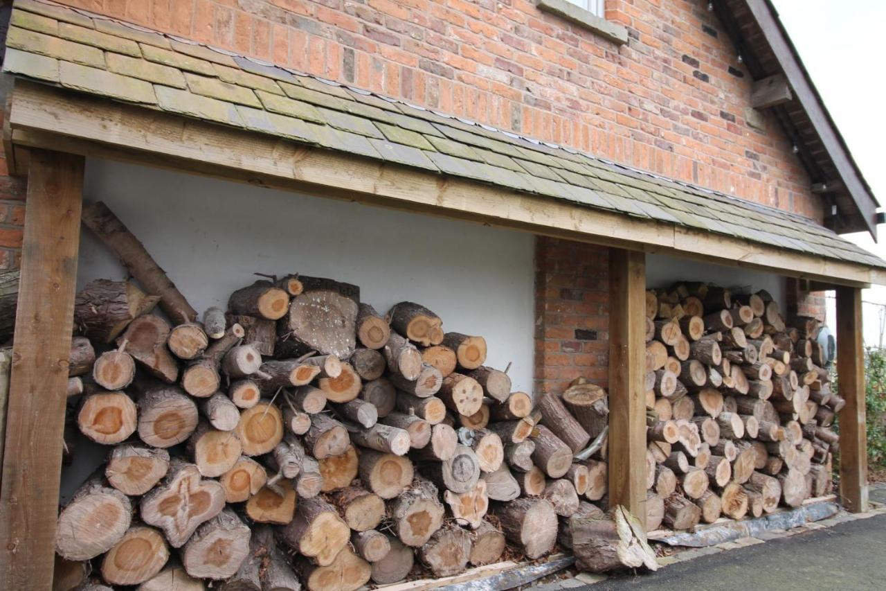 The Hayloft - Cheshire Villa Crewe Dış mekan fotoğraf