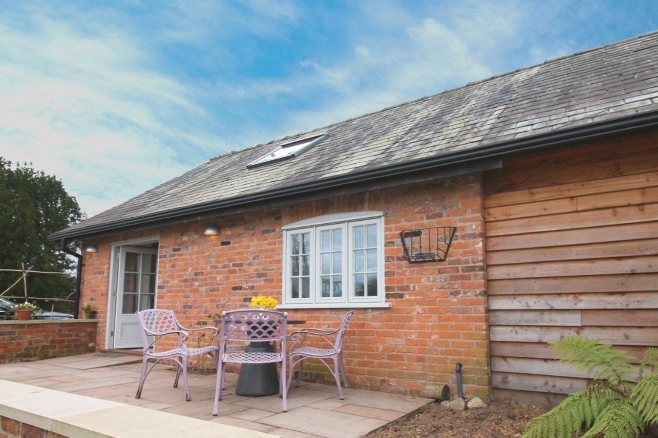 The Hayloft - Cheshire Villa Crewe Dış mekan fotoğraf