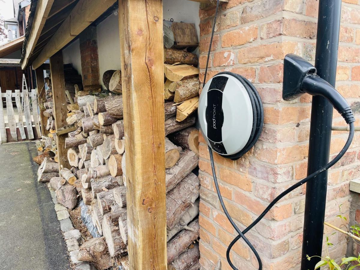 The Hayloft - Cheshire Villa Crewe Dış mekan fotoğraf